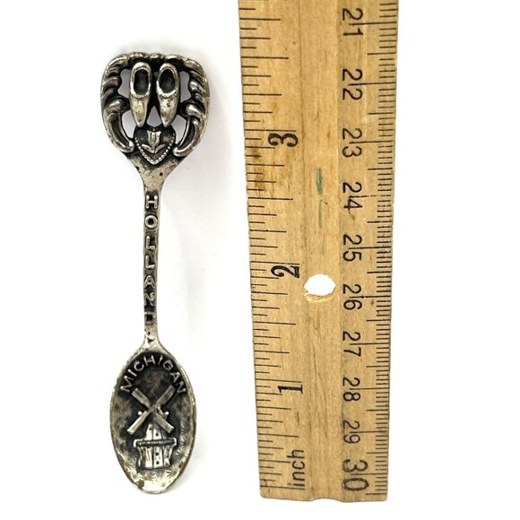 Vintage Gish Holland Michigan Collectible Souvenir Spoon W/ Windmill Design B163 - Picture 5 of 5